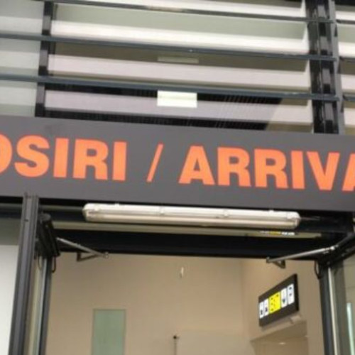 Bărbat condamnat la 3 ani de închisoare, prins pe Aeroportul din Bacău