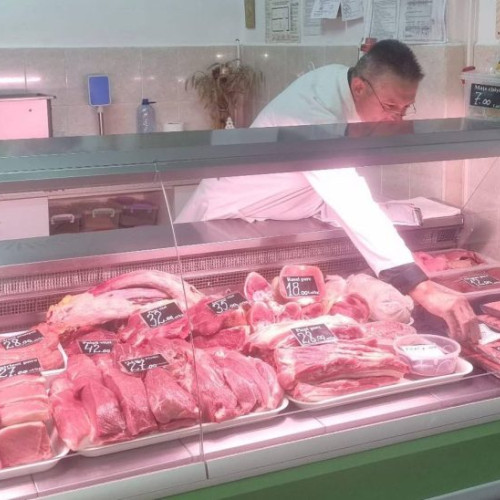 Controale oficiale ANSVSA înainte de Paște: mii de kilograme de produse retrase