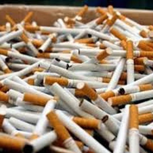 Trimitere în judecată pentru grup infracțional organizat și comercializarea ilegală a țigărilor și băuturilor alcoolice