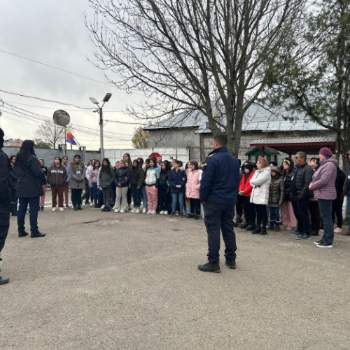 Activitate de informare pentru adolescenți la Penitenciarul Focșani