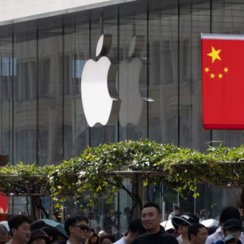 Apple închiriază avioane cargo pentru transportul iPhone-urilor din India