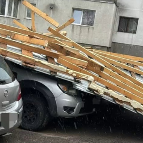 Furtună puternică în județele Bacău, Neamț și Iași