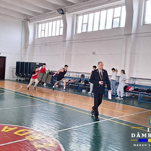 Etapa locală a concursului "Cu viața mea apăr viața!" s-a desfășurat în Dâmbovița