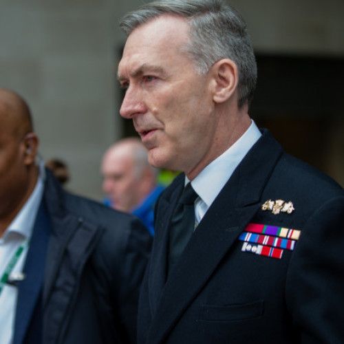 Șeful forțelor armate britanice vizitează China pentru prima dată în zece ani