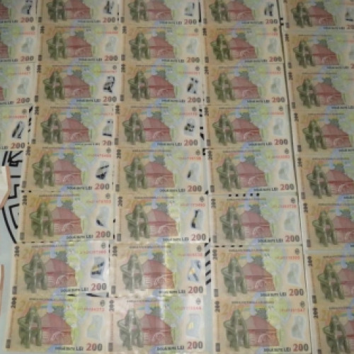 Procurorii din Buzău rețin cinci persoane pentru infracțiuni de criminalitate organizată