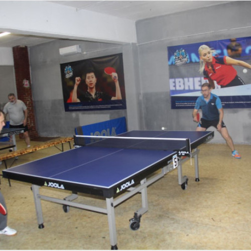 Tenismenii din Stei intră într-o nouă competiție