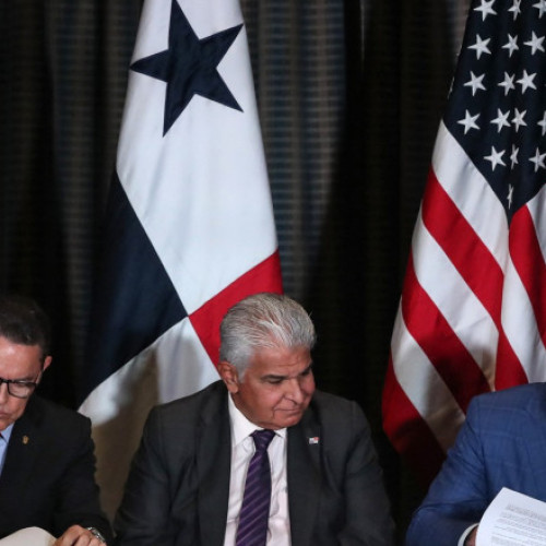 Panama permite desfășurarea de trupe americane, dar fără baze militare