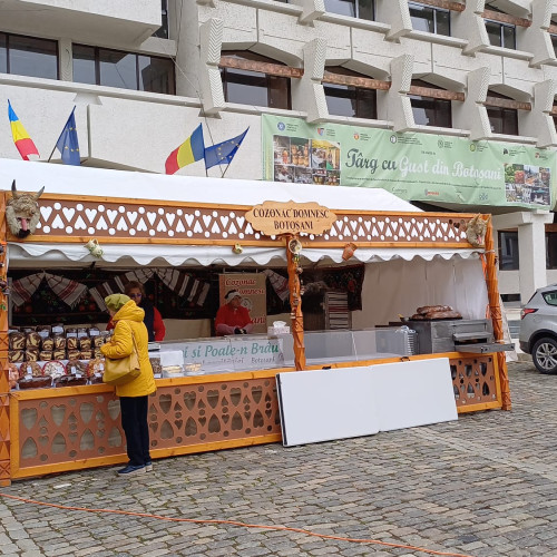 S-a deschis Targul cu gust din Botosani