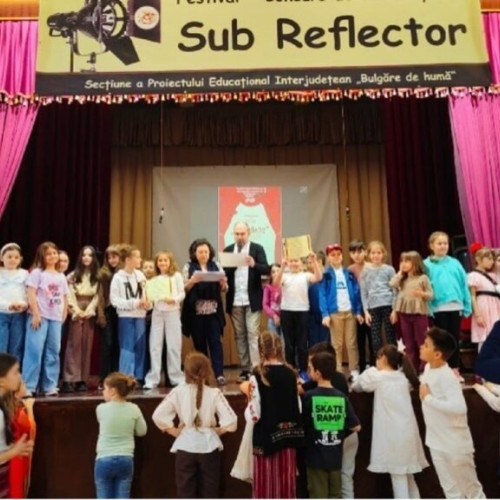 Festivalul interjudetean de teatru scolar "Sub Reflector" la Iasi