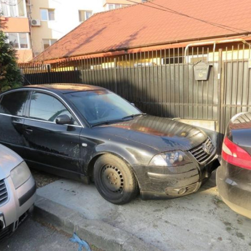 Clujenii de pe Bulevardul Muncii se plâng de parcările abuzive