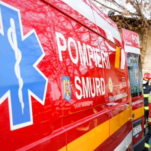 Trei persoane rănite în urma unui incendiu la un apartament din București