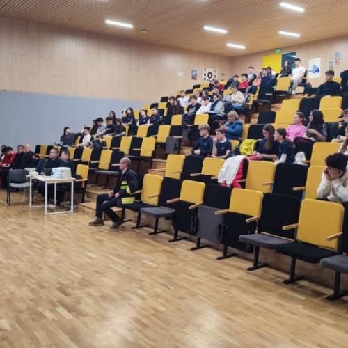 Concurs local pentru salvarea vieților organizat în Brașov