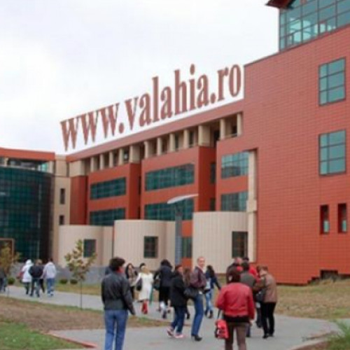 Universitatea "Valahia" din Târgoviște sprijină elevii în pregătirea olimpicilor la fizică și chimie