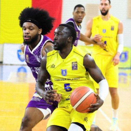 CSM Corona Brașov câștigă dramatic meciul cu FC Argeș Pitești