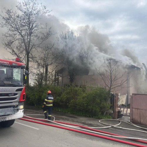 Incendiu la o casă din Cluj-Napoca