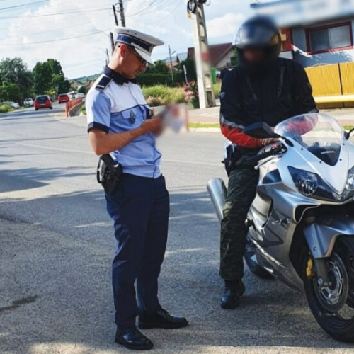 Incident rutier cu motocicleta în comuna Cotesti