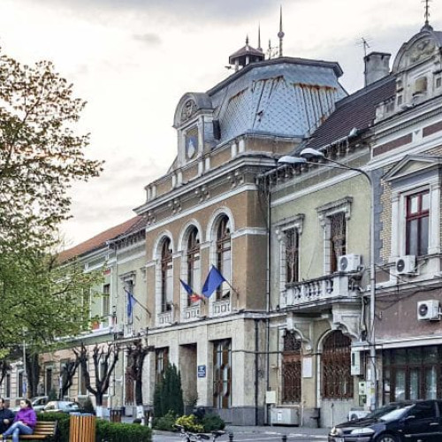 Alegerea celui de-al doilea viceprimar al Devei, pe ordinea de zi a sedinței de mâine