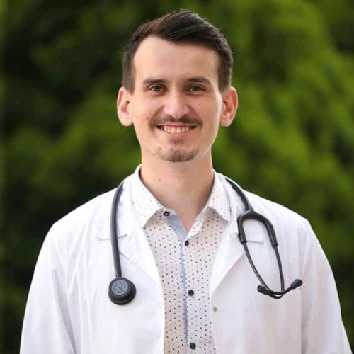 Medic rezident din Botoșani, găsit mort în locuința sa din Iași