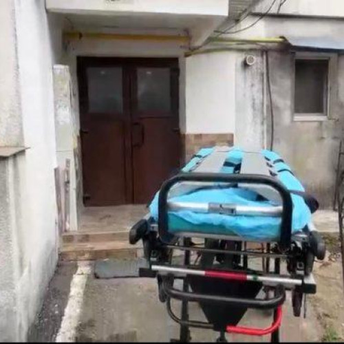 Descoperire șocantă într-un bloc de locuințe din Bucecea