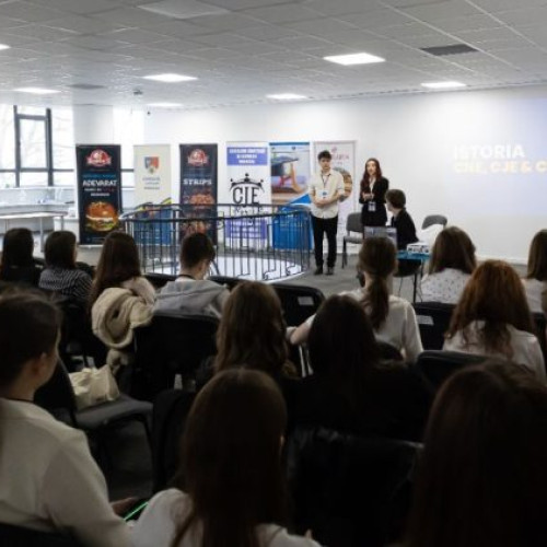 Deschiderea Sesiunii Regionale de Formare a Elevilor Reprezentanți din Nord-Est