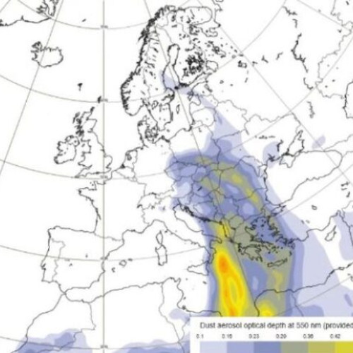 Depunerile de praf vor fi vizibile în timpul ploii, anunță ANM