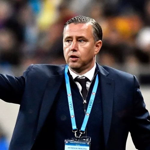 Laurentiu Reghecampf a fost demis de la Esperance Tunis