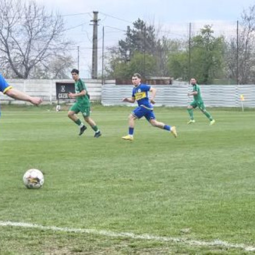 Lupta pentru primul loc în Liga A Prahova relansată după remiza dintre Petrosport și CSO Valenii de Munte