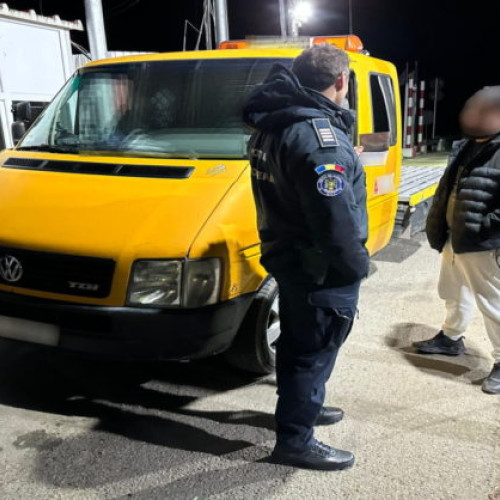 Tânăr din Republica Moldova, anchetat pentru documente auto falsificate