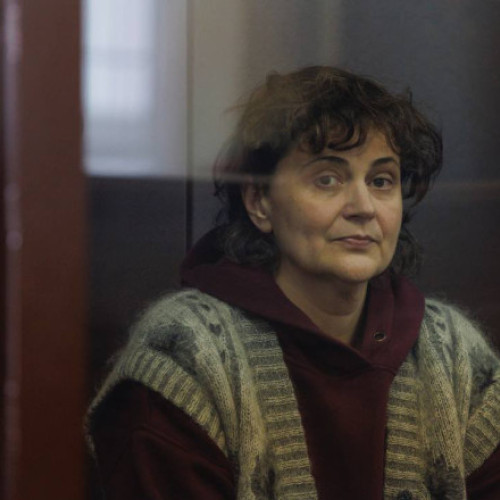 Coafeză din Sankt Petersburg condamnată la închisoare pentru răspândirea de știri false