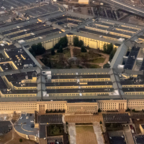 Serviciul de Apărare Digitală de la Pentagon se închide din cauza presiunilor lui Elon Musk