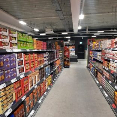 Magazinele se pregătesc pentru sărbătorile pascale