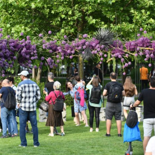Aproape de startul West Side Flower Fest, festivalul florilor din Parcul Drumul Taberei