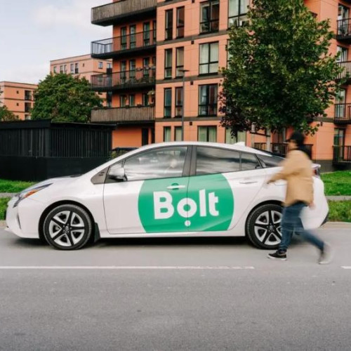 Tinerii din Cluj caută surse suplimentare de venit prin ridesharing