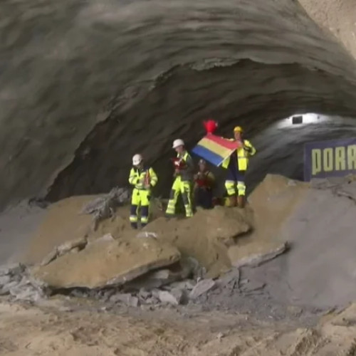 Avans în construcția tunelului Momaia de pe autostrada A1