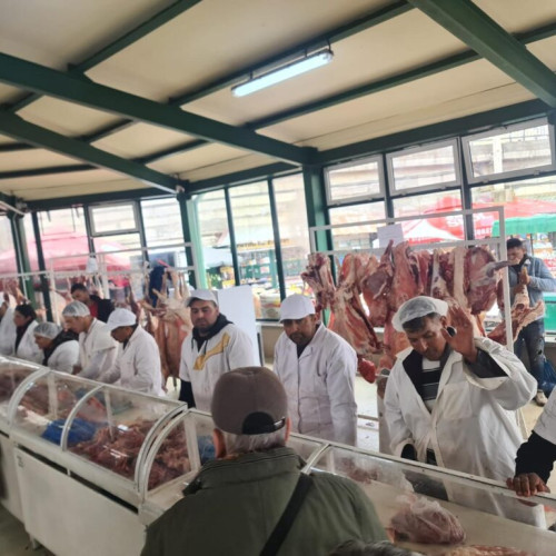 Prețurile cărnii de miel la Iași: mai accesibile în Săptămâna Mare