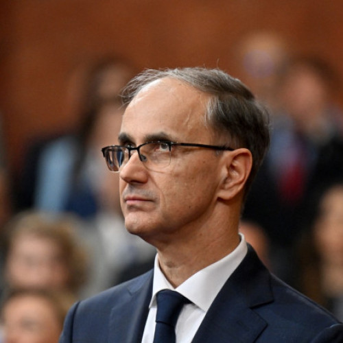 Serbiei: Parlamentul aprobă numirea lui Djuro Macut ca prim-ministru