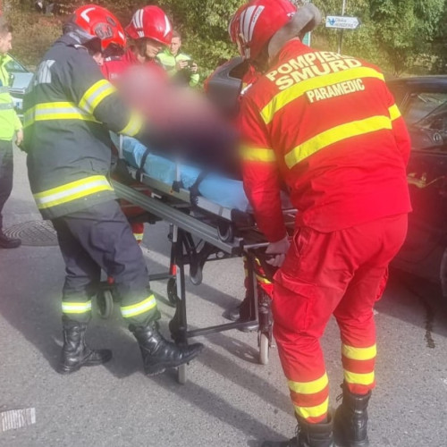Accident rutier in Sibiu: trei masini implicate