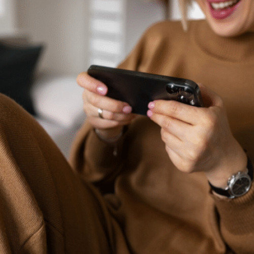 Schimbarea modului în care oamenii se distrează online