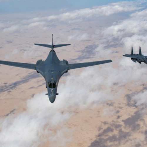 Coreea de Nord critică Statele Unite pentru desfășurarea bombardierelor B-1B