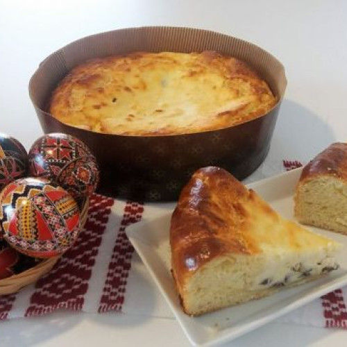 Pasca, desertul tradițional al Paștelui, cu rețete din diverse colțuri ale României
