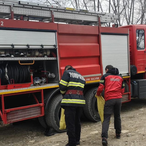 Pompierii din Vrancea asigură siguranța în perioada Sărbătorilor Pascale