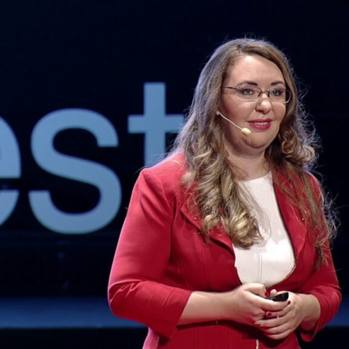 Cristina Balan câștigă o bătălie în instanță împotriva Tesla