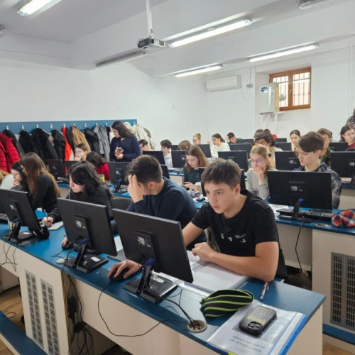 Elevii din Iași răsplătiți la Olimpiada Națională de Statistică 2025