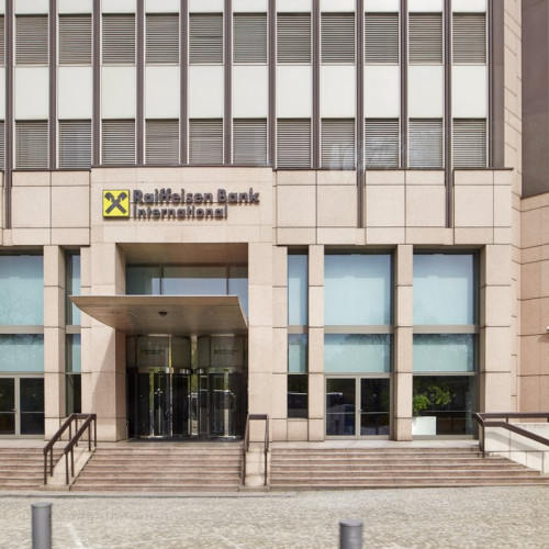 Raiffeisen Bank continua procesul de vanzare a subsidiarei din Rusia