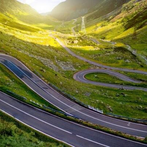 Transalpina rămâne închisă de Paște între Rânca și Obârșia Lotrului