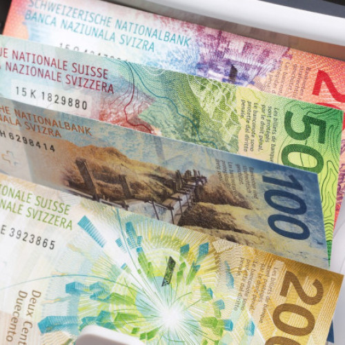 Doctoriță din Elveția amendată pentru o vacanță anticipată cu copiii