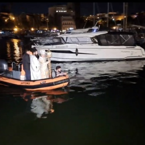 IPS Teodosie va aduce Sfânta Lumină din Marea Neagră