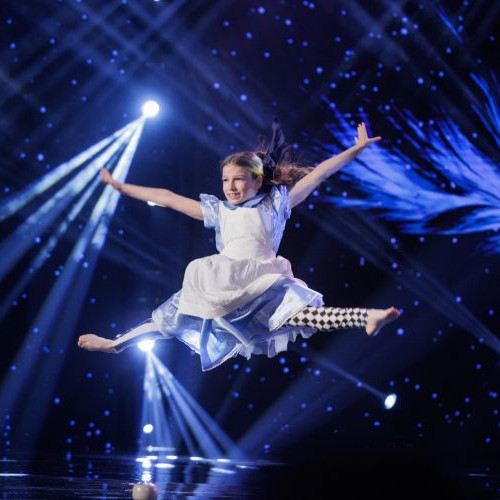 Moment emoționant la Românii au talent: o fetiță din Baia Mare impresionează juriul
