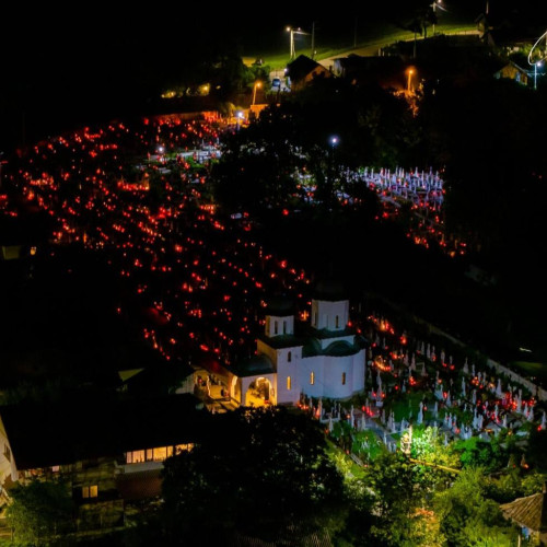 Primarul din Pucioasa anunță tradiția aprinderii lumânărilor la morminte