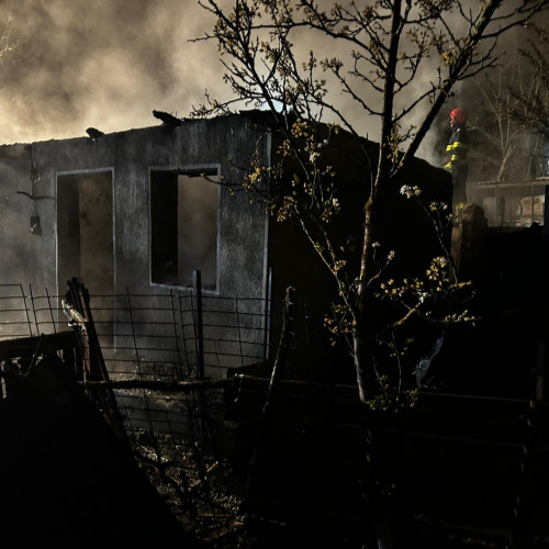 Incendiu devastator în Plugari, Iași